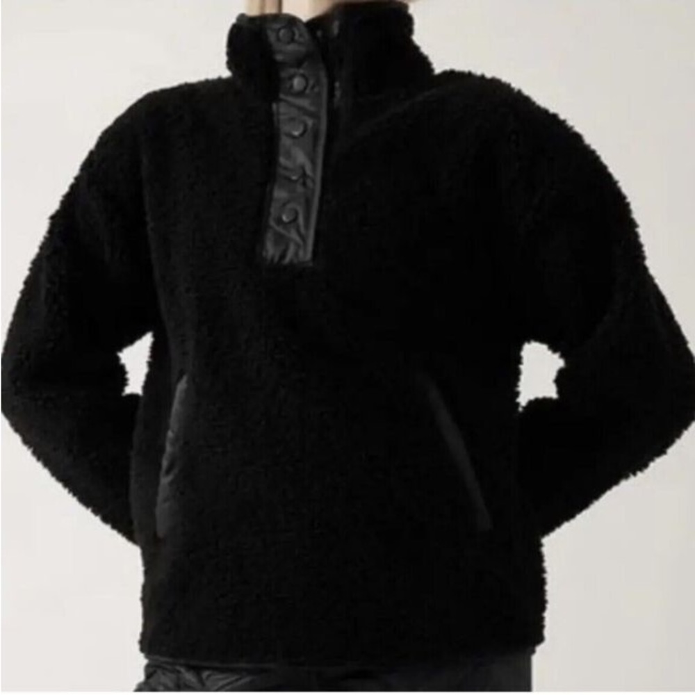 Athleta Cozy Sherpa Pullover Medium